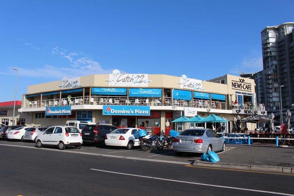 Blouberg Beachfront Apartment Bloubergstrand Room photo